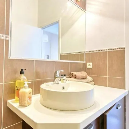 Superbe Studio Cannes- Isola Bella Apartment *
